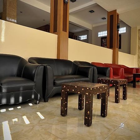 Spencer Green Hotel バトゥ エクステリア 写真
